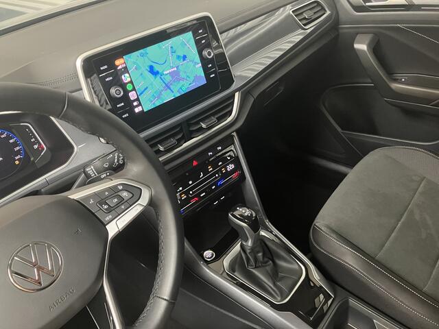 Volkswagen T-Roc 1.5 TSI STYLE/IQ DRIVE/IQ LIGHT/PDC/CAM/KEY LESS/ENZ