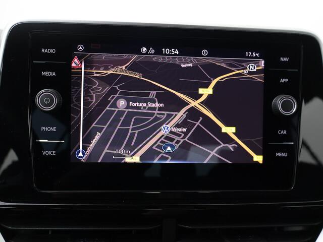 Volkswagen T-Roc 1.5 TSI 150pk DSG R-Line Business | R-Line Topsport stoelen | Dodehoeksensor |
