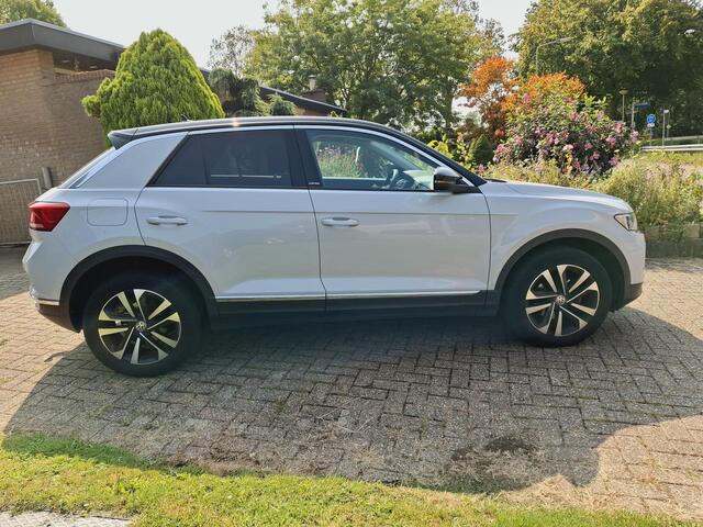 Volkswagen T-Roc 1.5 TREKHAAK NAVI, CAMERA, ANDROID AUTO 1.5 TSI