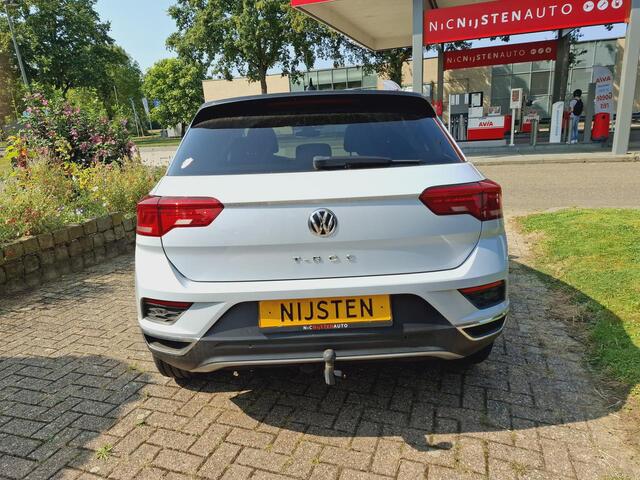 Volkswagen T-Roc 1.5 TREKHAAK NAVI, CAMERA, ANDROID AUTO 1.5 TSI