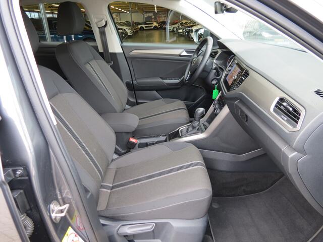Volkswagen T-Roc 1.5 TSI AUTOMAAT / STYLE / LED / NAVIGATIE / CAMERA