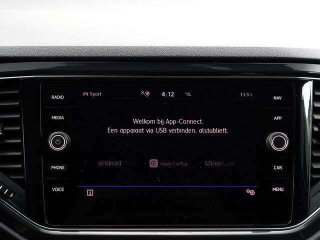Volkswagen T-Roc 1.5 TSI R Line Sport Aut- Panodak, Sfeerverlichting, Ada Cruise, Dynamic Select, Carplay, Keyless, Camera