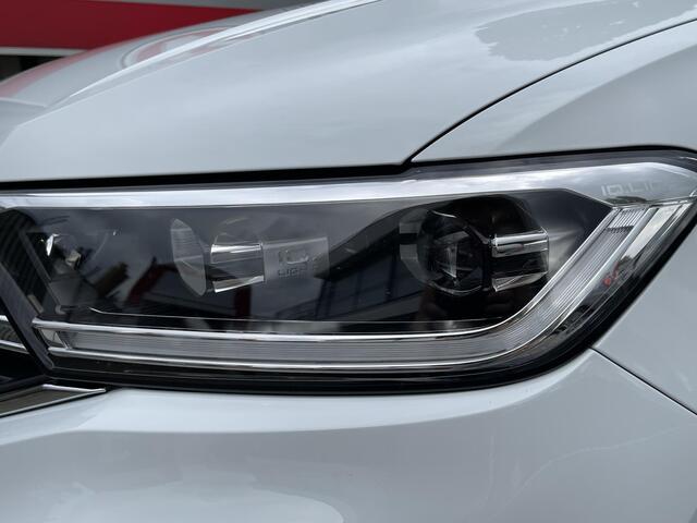Volkswagen T-Roc 1.5 TSI R-Line Business 17"/Panoramadak/IQ Light/Virtual Cockpit/Adaptieve cruise/Stoelverwarming/Apple Carplay & Android Auto/Camera/PDC v+a