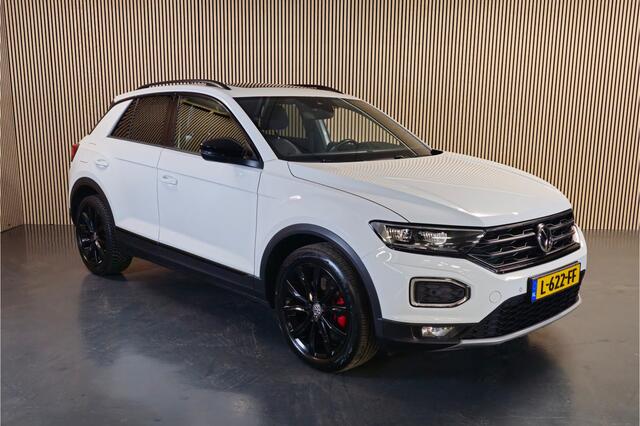 Volkswagen T-Roc 1.5 TSI Sport Business R - Panoramadak - Stoelverwarming
