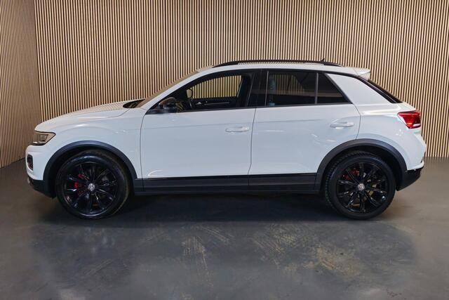 Volkswagen T-Roc 1.5 TSI Sport Business R - Panoramadak - Stoelverwarming