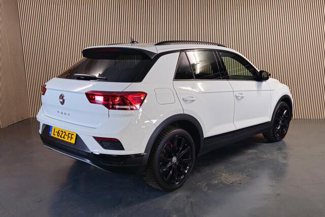 Volkswagen T-Roc 1.5 TSI Sport Business R - Panoramadak - Stoelverwarming
