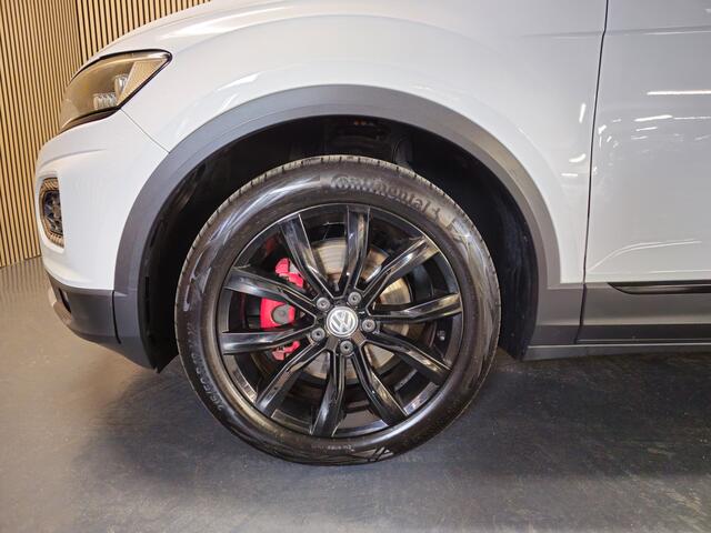 Volkswagen T-Roc 1.5 TSI Sport Business R - Panoramadak - Stoelverwarming