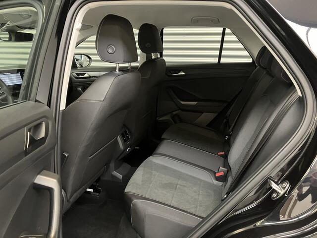 Volkswagen T-Roc 1.5 TSI STYLE/IQ LIGHT/IQ DRIVE/KEY-LESS/LED/CAM/ENZ
