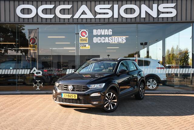 Volkswagen T-Roc 1.5 TSI Style APPLE CARPLAY/ LM 17/ LED/ PDC
