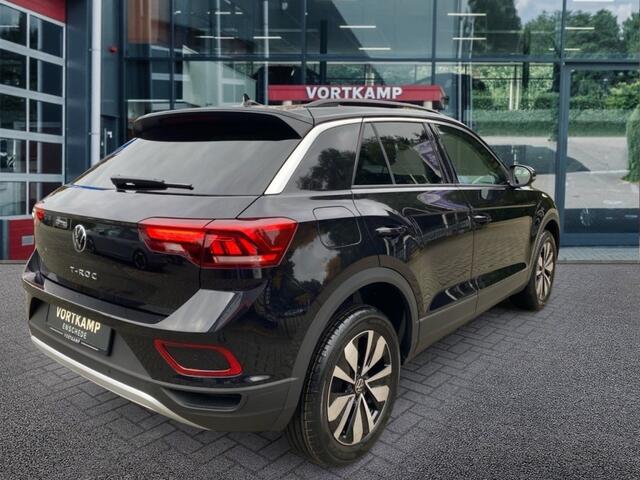 Volkswagen T-Roc 1.5 TSI DSG LIFE KEYLESS/CAMERA/TREKHAAK/STOELVERW/CARPLAY/ACC