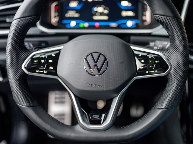Volkswagen T-Roc 1.5 TSI R-Line Business | Keyless | Side Assist | Elk. A-klep | IQ Light | Camera | Prijs Rijklaar!!