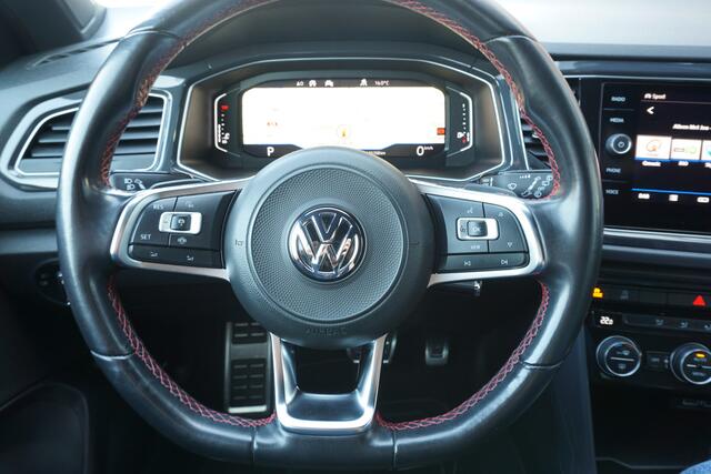 Volkswagen T-Roc 1.5 TSI 150pk DSG Sport Business R-Line Digital Dashboard | Camera | PDC * All in prijs