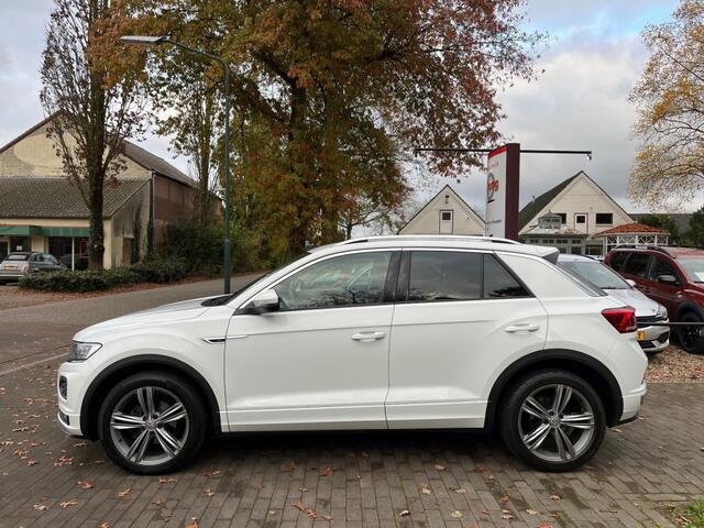 Volkswagen T-Roc 1.5 TSI R-LINE SPORT 150PK / DIGI COCKPIT / ADAP. CRUISE / 18''