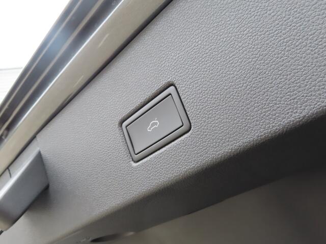 Volkswagen T-Roc 1.5 TSI Style DSG | full led | virtual cockpit | camera |