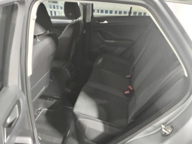 Volkswagen T-Roc 1.5 TSI 150pk STYLE EVO ACT DSG7 110kw Digi.dash./ Carplay / Camera / ACC / Elektr.A.Klep