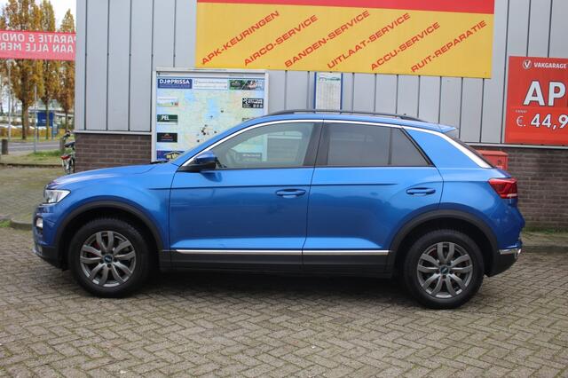 Volkswagen T-Roc 1.5 TSI Sport BnsR | Apple/Android Auto | Panorama Dak | Stoel V