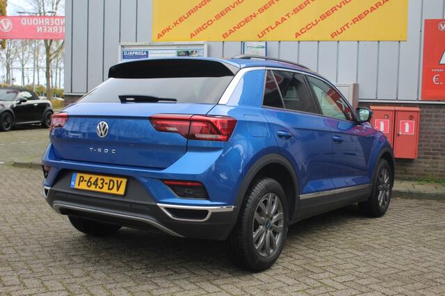 Volkswagen T-Roc 1.5 TSI Sport BnsR | Apple/Android Auto | Panorama Dak | Stoel V