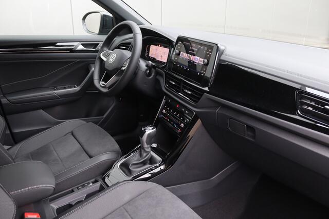 Volkswagen T-Roc 1.5 TSI DSG Black Style IQ.Light/Leder/Navi/Keyless/Camera/19" Misano/Dab+