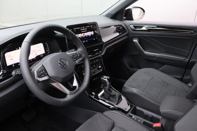 Volkswagen T-Roc 1.5 TSI DSG Black Style IQ.Light/Leder/Navi/Keyless/Camera/19" Misano/Dab+