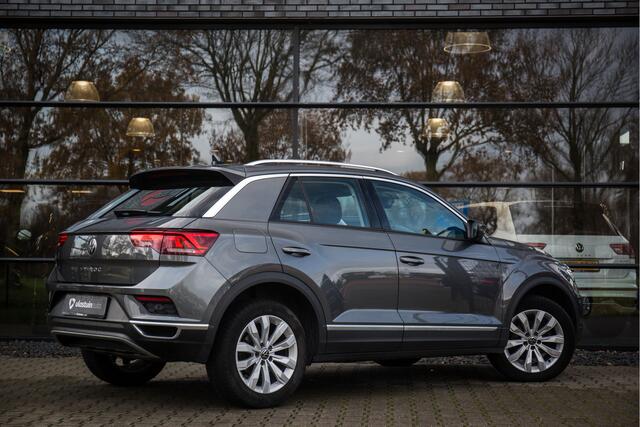 Volkswagen T-Roc 1.5 TSI Sport , Adap. cruise, Virtual cockpit,