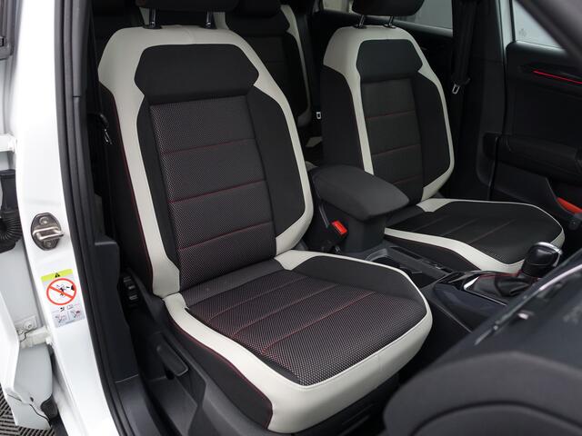 Volkswagen T-Roc 1.5 TSI R Line Aut- Two Tone, CarPlay, Panoramadak, Dynamic Select, Xenon Led, Sfeerverlichting, Ada Cruise