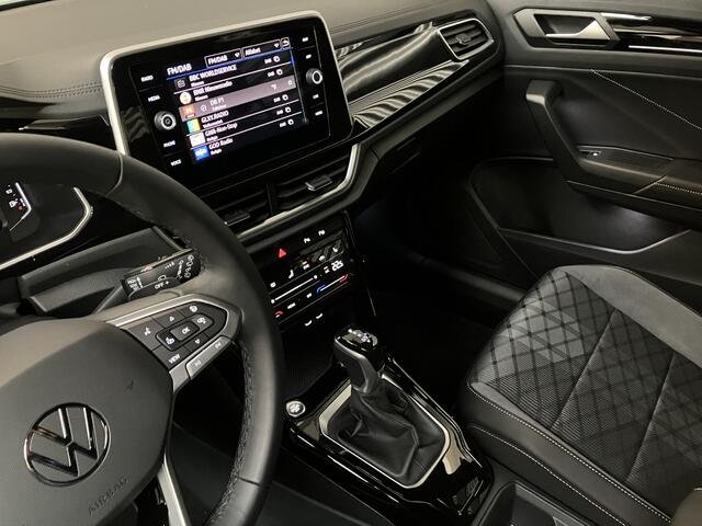 Volkswagen T-Roc 1.5 TSI R-LINE/IQ/LIGHT/IQ DRIVE/KEY-LESS/PDC/CAM/ENZ
