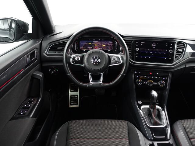 Volkswagen T-Roc 1.5 TSI R Line Aut+ Panoramadak, Stuur/Stoelverwarming, Carplay, Keyless, Beats Audio, Sfeerverlichting
