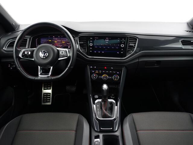 Volkswagen T-Roc 1.5 TSI R Line Aut+ Panoramadak, Stuur/Stoelverwarming, Carplay, Keyless, Beats Audio, Sfeerverlichting