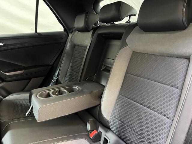 Volkswagen T-Roc 1.5 TSI R-LINE