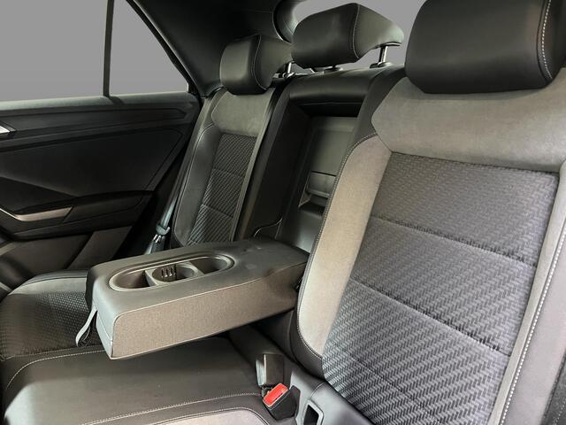 Volkswagen T-Roc 1.5 TSI R-LINE