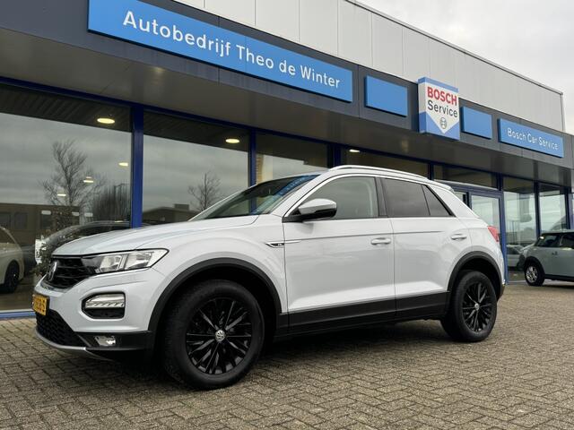 Volkswagen T-Roc 1.5 TSI Style| R-line, Camera, Clima, Cruise, Apple CarPlay