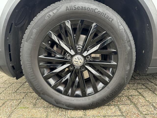 Volkswagen T-Roc 1.5 TSI Style| R-line, Camera, Clima, Cruise, Apple CarPlay