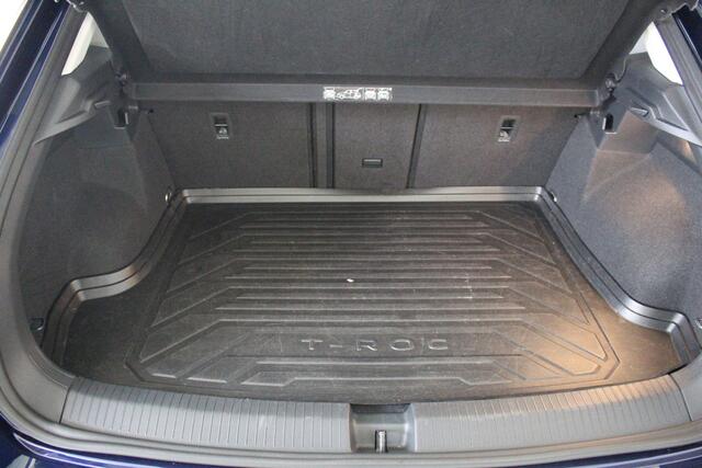 Volkswagen T-Roc 1.5 TSI Style Business DSG Navigatie | Parkeersensoren | Spiegelpakket | Lichtsensor