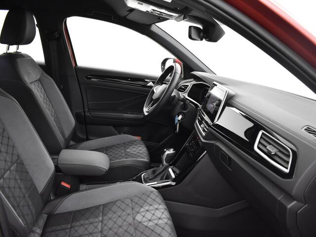 Volkswagen T-Roc 1.5 Tsi 150pk DSG R-Line · ACC · P-Sensoren · Park Assist · App-Connect · Navi · 17'' Inch · Garantie t/m 04-02-2028 of 100.000km