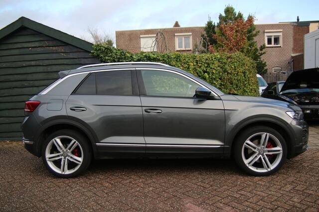 Volkswagen T-Roc 2.0 TSI 4Motion Sp.