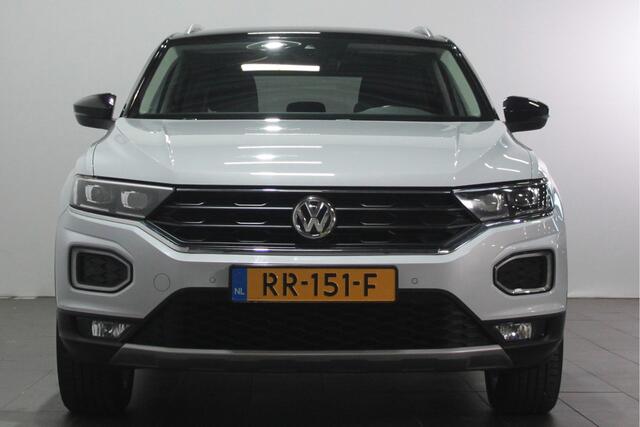 Volkswagen T-Roc 1.0 TSI Style - Navi / Carplay / Lane assist / PDC
