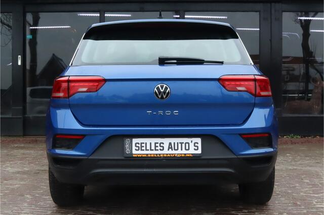 Volkswagen T-Roc 1.0 TSI T-Roc | parkeersensoren voor/achter | Airco | 6 versnellingen