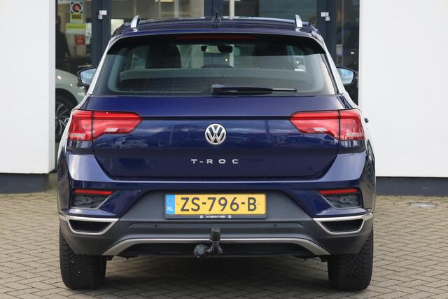 Volkswagen T-Roc 1.0 TSI Style 115PK / 85kW, NL auto dealeronderhouden, 17" 'Kulmbach' LMV, parkeersensoren voor en achter (pdc), climatronic, executive, navigatie, adaptieve cruise control (acc), multifunctioneel lederen stuurwiel, Apple Carplay / Android Auto, DAB+, ele