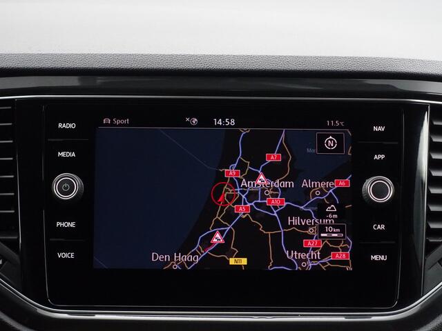 Volkswagen T-Roc 1.5 TSI R Line Aut- Two Tone, Panoramadak, Carplay, Dynamic Select, Xenon Led, Ada Cruise, Sport Interieur