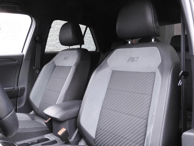 Volkswagen T-Roc 1.5TSi SPORT/ R-LINE/ VIRTUAL/ 19INCH/ *NL-AUTO*