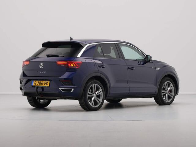 Volkswagen T-Roc 1.5 TSI 150pk DSG Sport R-Line Navigatie Trekhaak Clima Acc 288