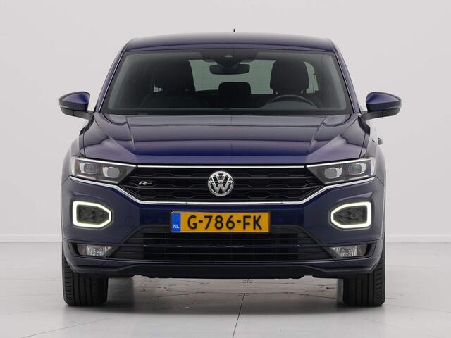 Volkswagen T-Roc 1.5 TSI 150pk DSG Sport R-Line Navigatie Trekhaak Clima Acc 288
