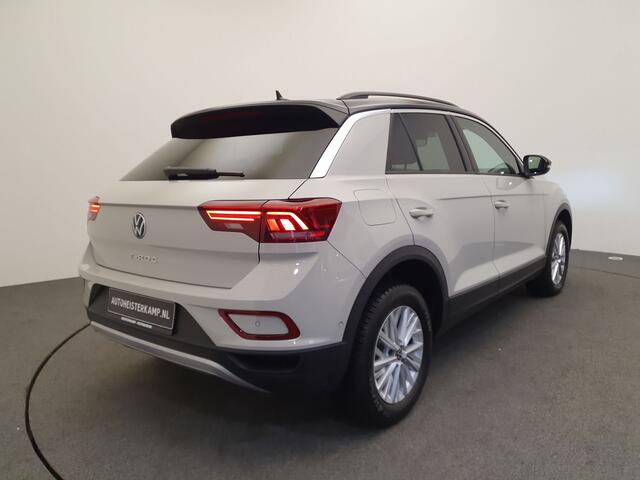 Volkswagen T-Roc 1.5 TSI 150pk DSG/AUT Life Camera, ACC, App connect