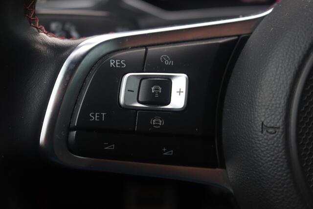 Volkswagen T-Roc BWJ 2019 1.0 116 PK TSI Sport VIRTUAL COCKPIT / STOELVERW. / CLIMA / NAVI / CRUISE / APPLE CARPLAY / ANDROID AUTO / ISOFIX / MULTIFUNCT. STUUR / LMV 17 INCH / SPORTSTOELEN