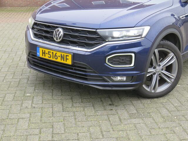 Volkswagen T-Roc 1.5 TSI 150Pk Sport R-Line * Rijklaarprijs incl. garantie * Digit. Cockpit * Led Koplamp * PDC V+A * Carplay Android