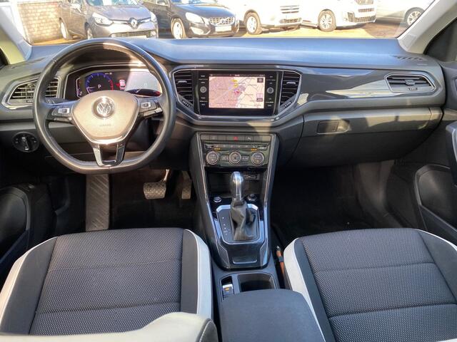 Volkswagen T-Roc 1.5 TSI Sport AUT. 150pk Virtual Cockpit/Pano/Android/AppleCP