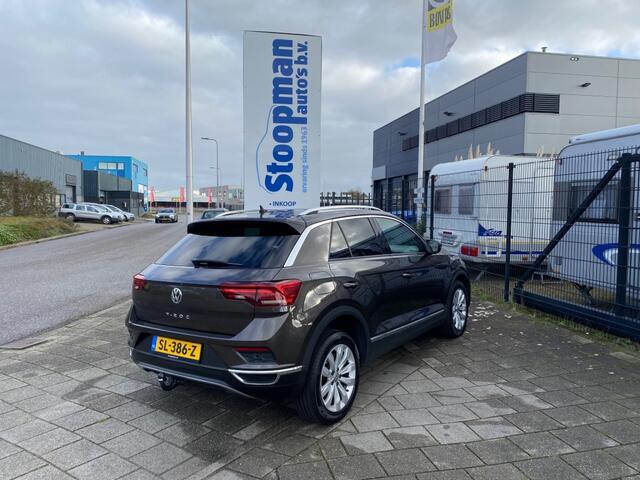 Volkswagen T-Roc 1.5 TSI Sport AUT. 150pk Virtual Cockpit/Pano/Android/AppleCP