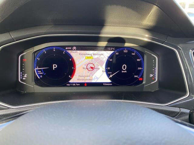 Volkswagen T-Roc 1.5 TSI Sport AUT. 150pk Virtual Cockpit/Pano/Android/AppleCP