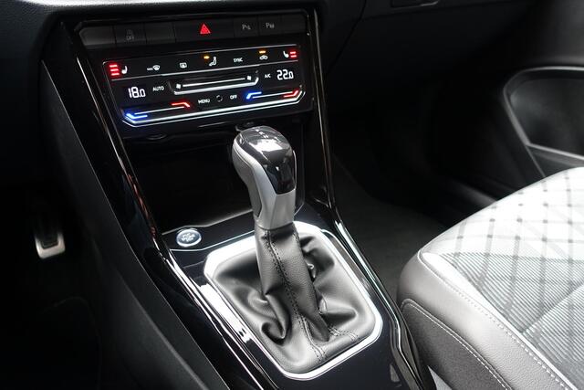 Volkswagen T-Roc 1.5 TSI R-Line Automaat l Virtual Cockpit l Electrische Klep l LED l Sfeer l Cruise Adaptief l Camera