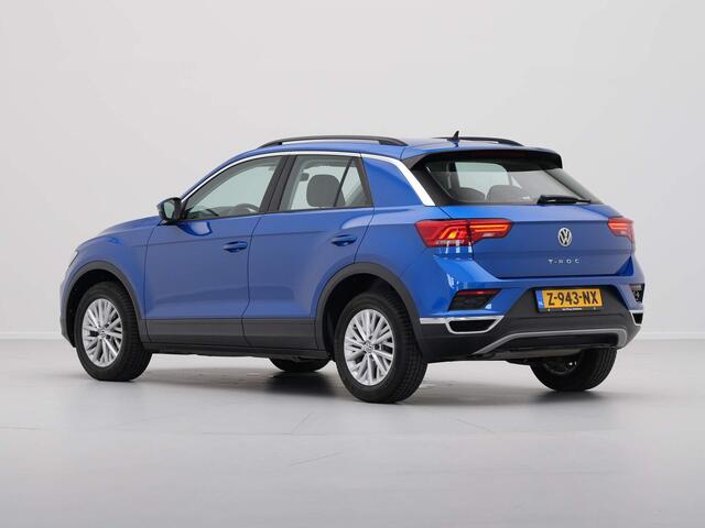 Volkswagen T-Roc 1.5 TSI 150pk DSG Style Navigatie Clima Pdc Acc 110